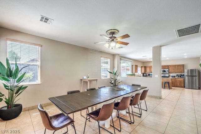5663 Artesia Lake Court, Las Vegas, NV 89118