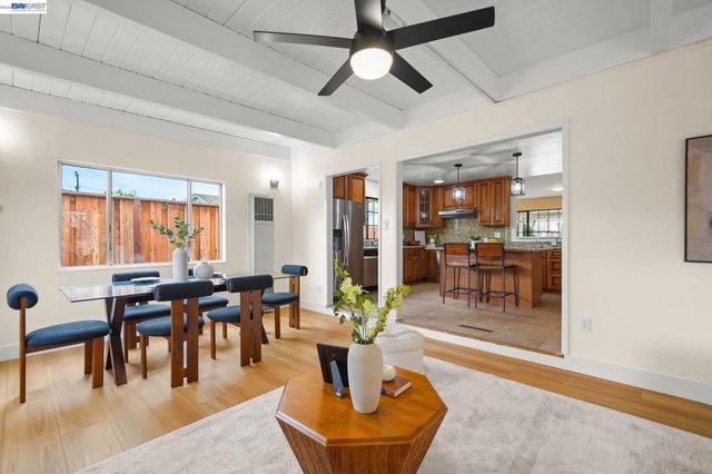 5470 Fernwood Dr, Newark, CA 94560