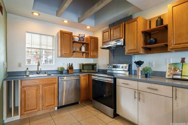 92-905 Hame Place 19203, Kapolei, HI 96707