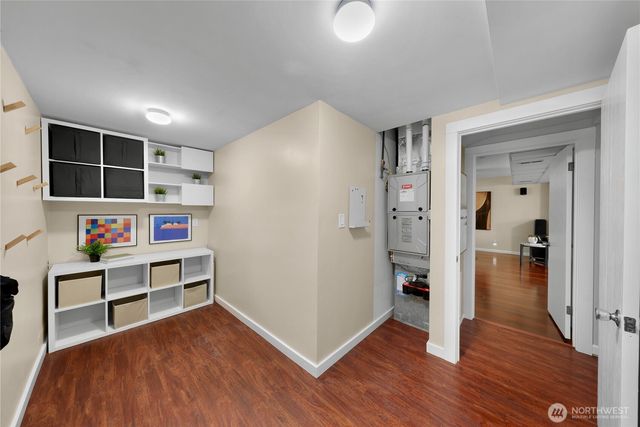 11126 159th Avenue NE, Redmond, WA 98052