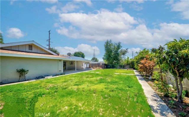 2215 El Monte Avenue, Arcadia, CA 91007