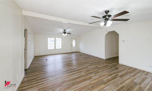 4947 Quiet Acres Road, Shreveport, LA 71107