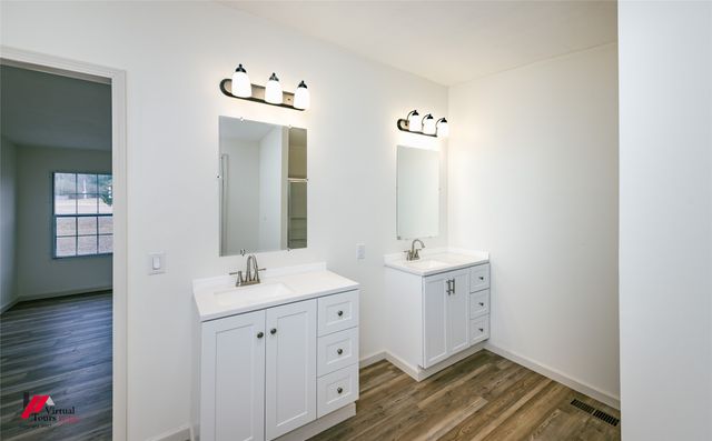 4947 Quiet Acres Road, Shreveport, LA 71107