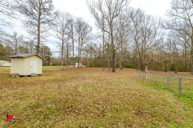 4947 Quiet Acres Road, Shreveport, LA 71107