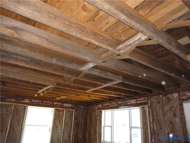 609 Nottoway Ave, Blackstone, VA 23824