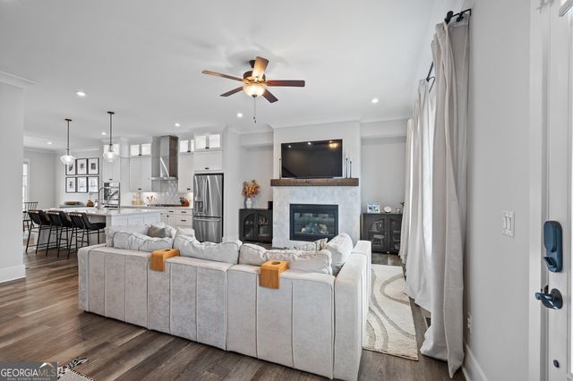 730 Elmwood Way, Roswell, GA 30075