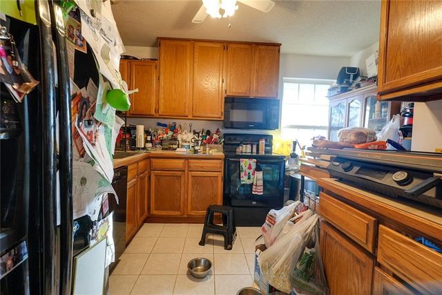 930 S Leslie Street, Independence, MO 64050