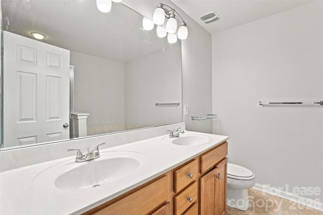345 Doughton Lane, Charlotte, NC 28217