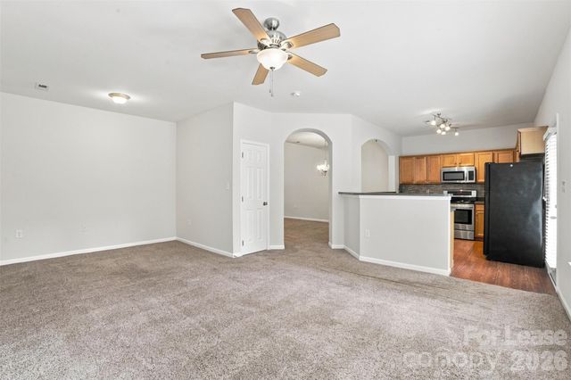 345 Doughton Lane, Charlotte, NC 28217
