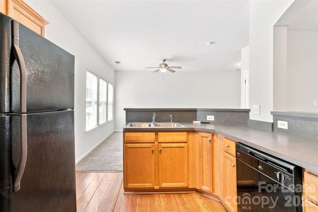 345 Doughton Lane, Charlotte, NC 28217