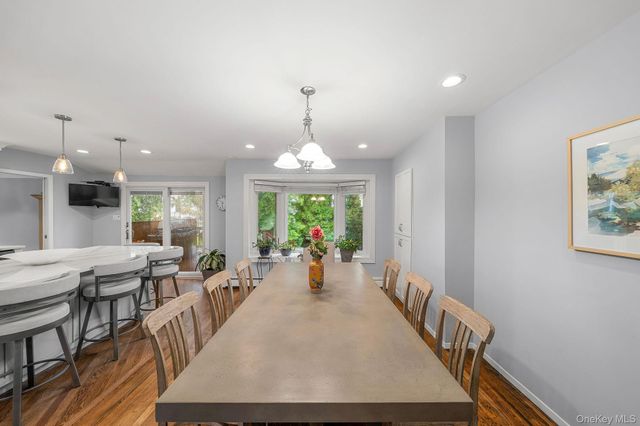 1 Cortland Avenue, Jericho, NY 11753