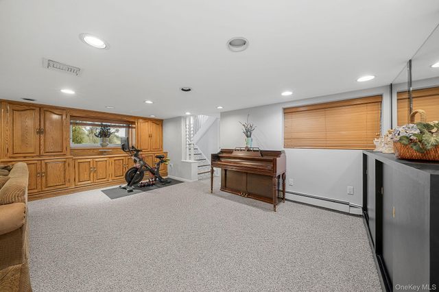 1 Cortland Avenue, Jericho, NY 11753