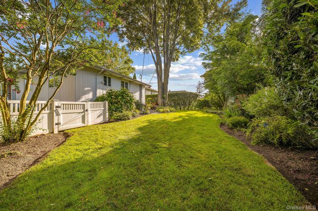 1 Cortland Avenue, Jericho, NY 11753
