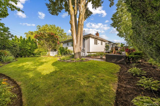 1 Cortland Avenue, Jericho, NY 11753