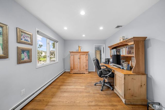 1 Cortland Avenue, Jericho, NY 11753