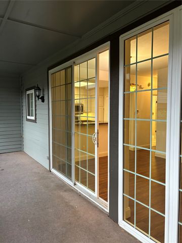 1720 Green Oaks Boulevard 104, Arlington, TX 76006