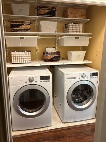 1720 Green Oaks Boulevard 104, Arlington, TX 76006