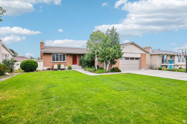 3302 W BLUE HAVEN DR, West Valley City, UT 84119