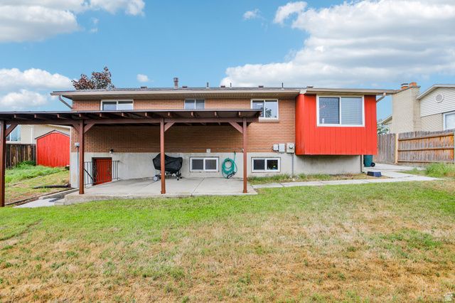 3302 W BLUE HAVEN DR, West Valley City, UT 84119