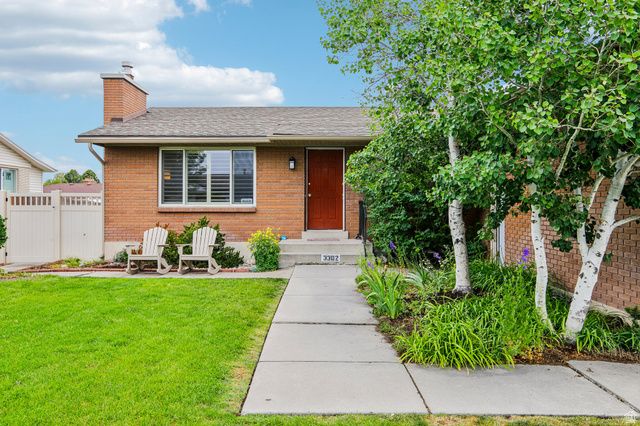3302 W BLUE HAVEN DR, West Valley City, UT 84119