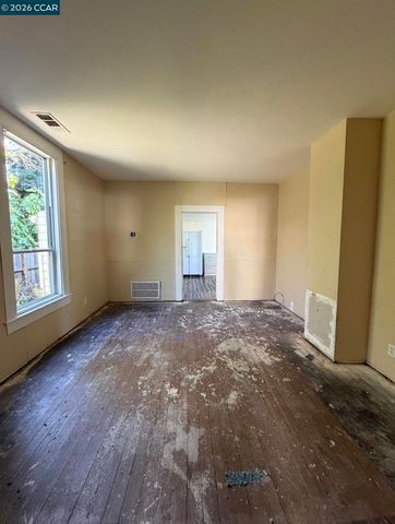 604 Berrellesa St, Martinez, CA 94553