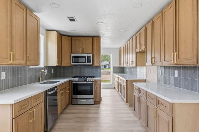 5927 Beaudry Drive, Houston, TX 77035