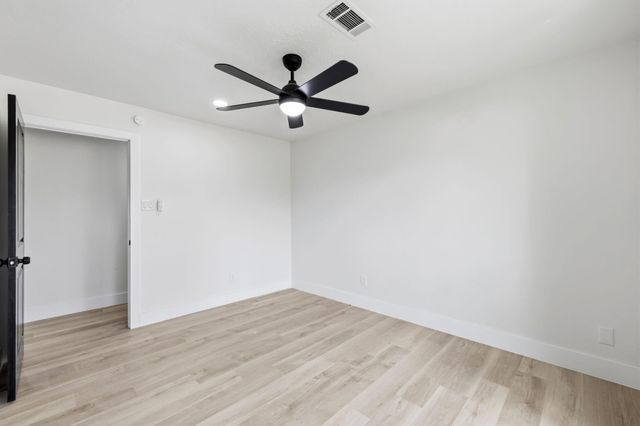 5927 Beaudry Drive, Houston, TX 77035