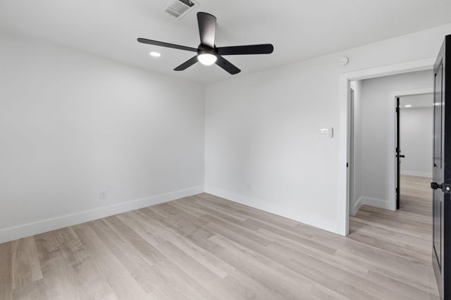 5927 Beaudry Drive, Houston, TX 77035