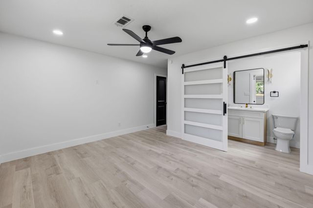 5927 Beaudry Drive, Houston, TX 77035