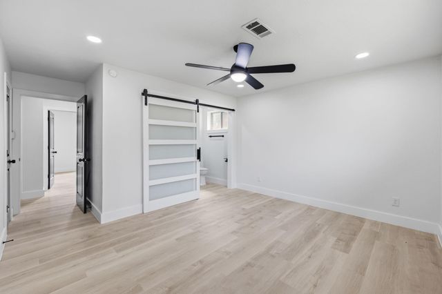 5927 Beaudry Drive, Houston, TX 77035