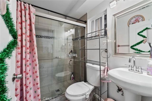 9310 Parmelee, Los Angeles, CA 90002