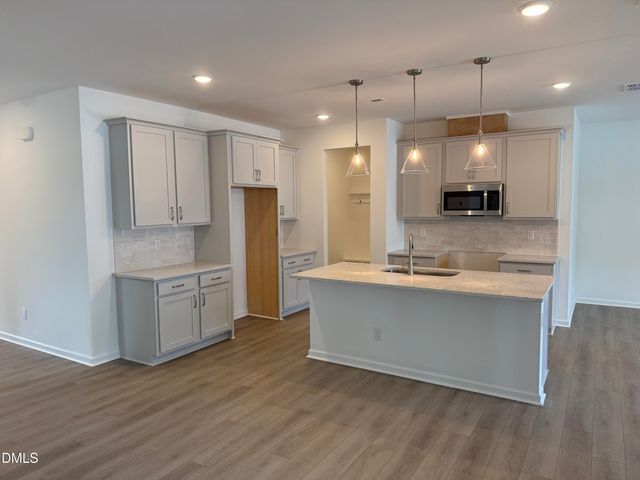 2105 Ken Drive 102, Fuquay Varina, NC 27526