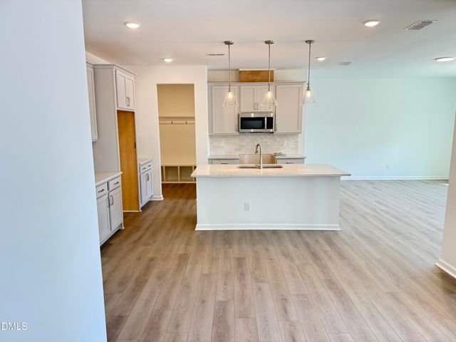 2105 Ken Drive 102, Fuquay Varina, NC 27526