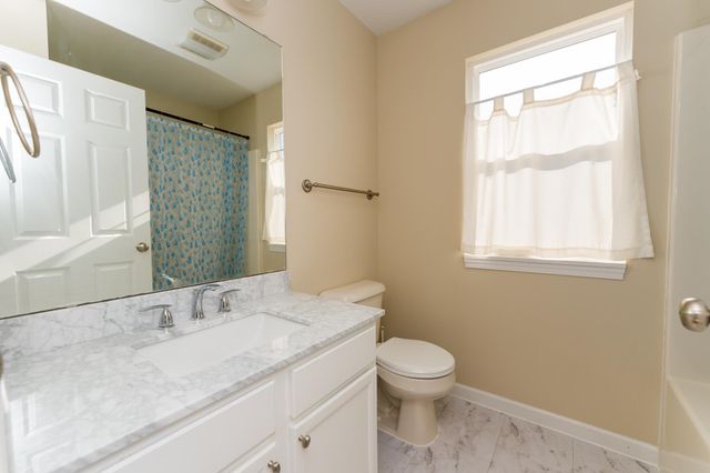 1646 Abbey Court, Mount Pleasant, MI 48858