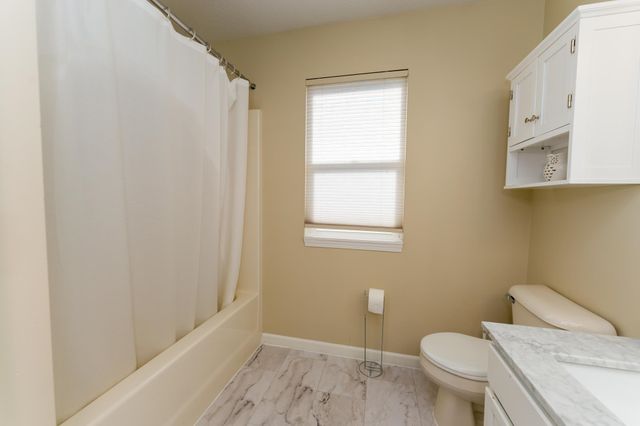 1646 Abbey Court, Mount Pleasant, MI 48858