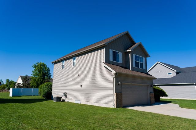 1646 Abbey Court, Mount Pleasant, MI 48858