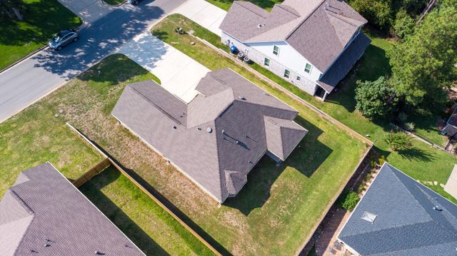 1458 River Oaks Drive, Huntsville, TX 77340