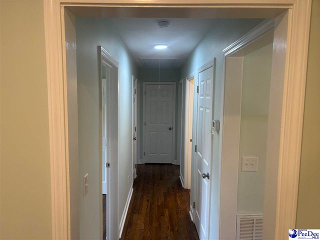 405 Dianne Dr, Cheraw, SC 29520