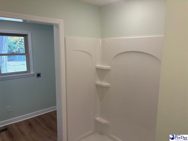 405 Dianne Dr, Cheraw, SC 29520