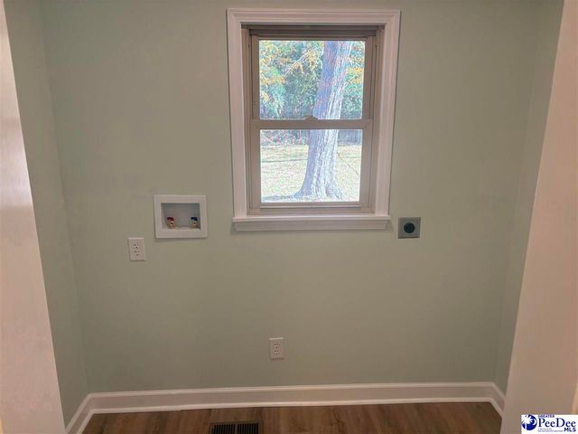 405 Dianne Dr, Cheraw, SC 29520