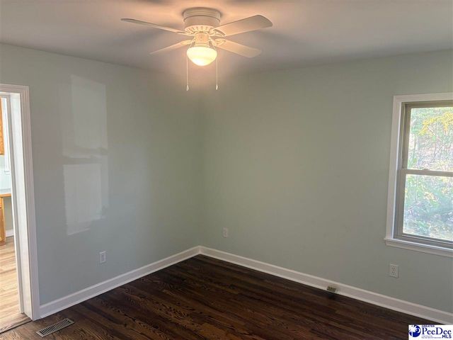 405 Dianne Dr, Cheraw, SC 29520