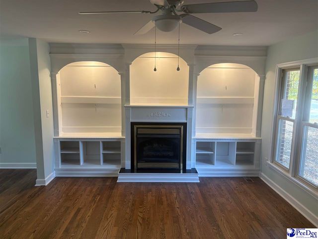 405 Dianne Dr, Cheraw, SC 29520