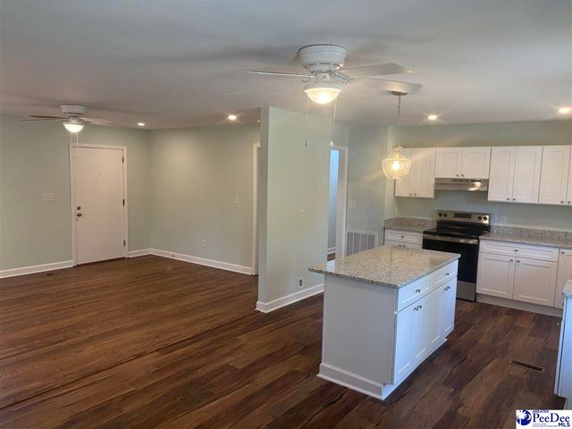 405 Dianne Dr, Cheraw, SC 29520