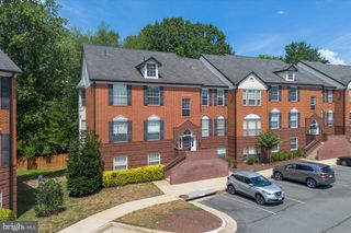 662 GATEWAY DR SE #203, Leesburg, VA 20175