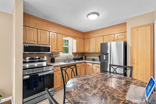 16 Tracy Terrace, Seymour, CT 06483