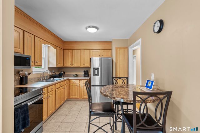 16 Tracy Terrace, Seymour, CT 06483