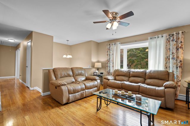16 Tracy Terrace, Seymour, CT 06483