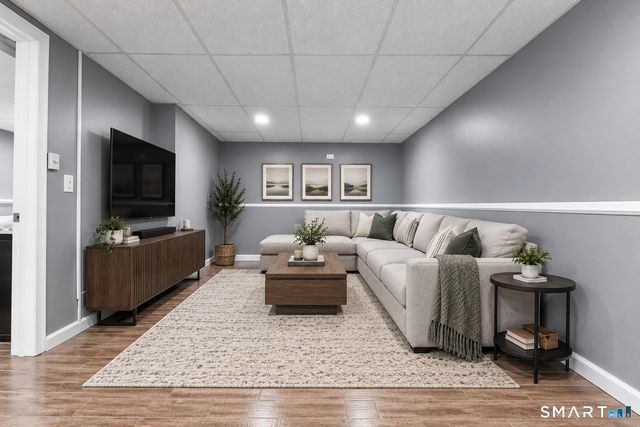 16 Tracy Terrace, Seymour, CT 06483