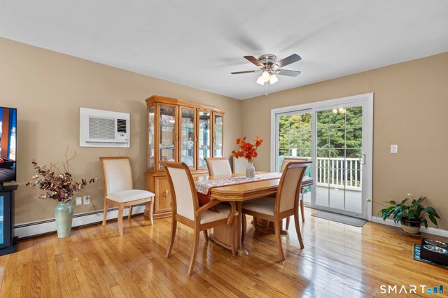 16 Tracy Terrace, Seymour, CT 06483