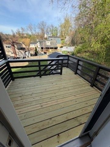 107 Grover St B, Shaler, PA 15223